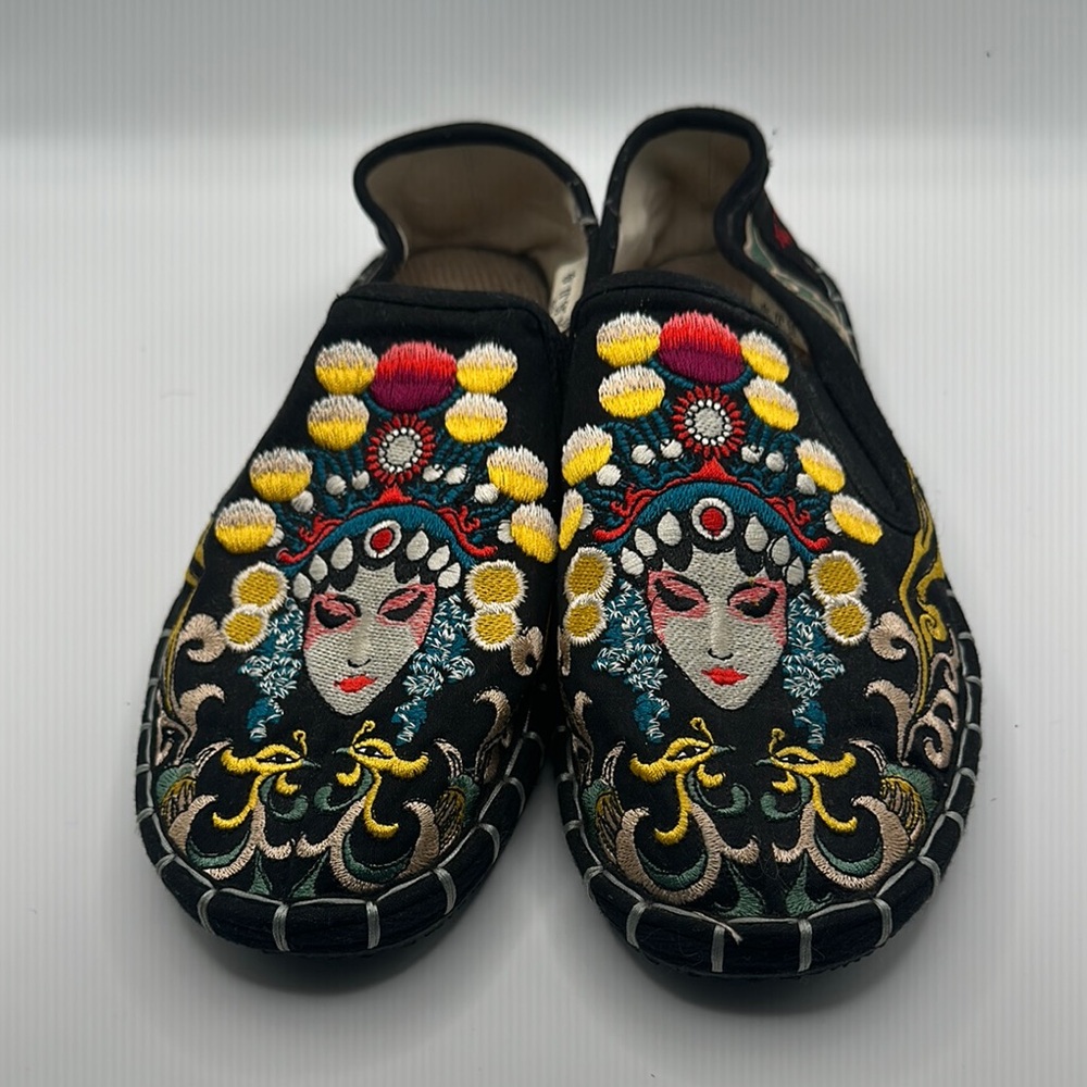 Black Sz 10 Embroidered Slip-On Loafers with Colorful Embellishments - Picture 5 of 9